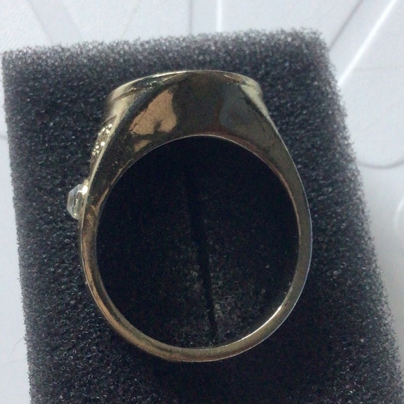 NHL Toronto Maple Leafs 1932 Stanley Cup Victory Memorabilia Ring - Picture 5 of 8